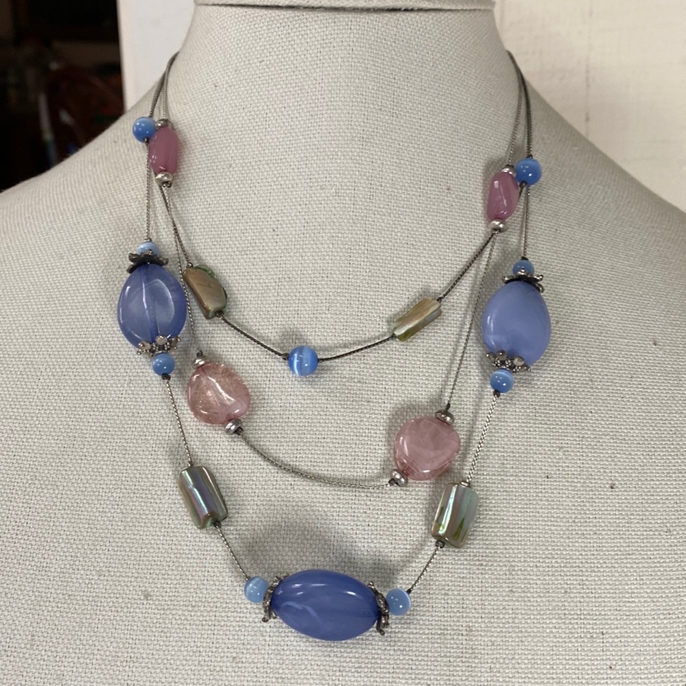 Pretty multi sized and colorful bead necklace